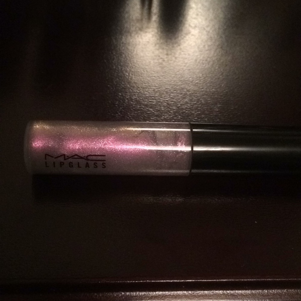 Mac Rihanna 2 Lipglass